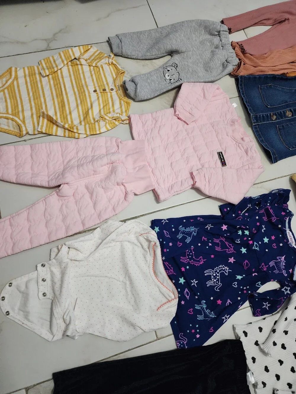 Girls clothes Bundle Size 12-18 Months